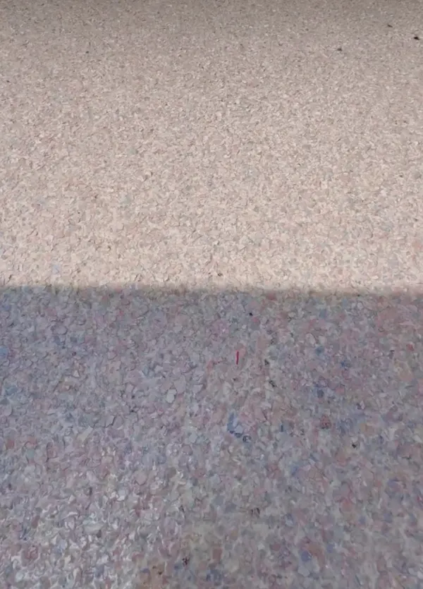 Tan flake epoxy floor detail