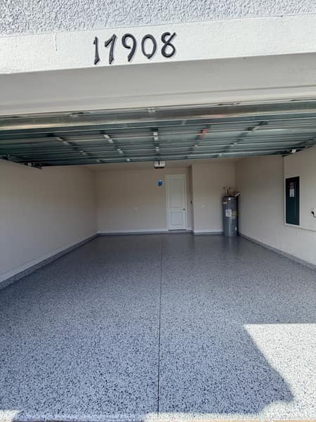 Gray Flake Garage Floor